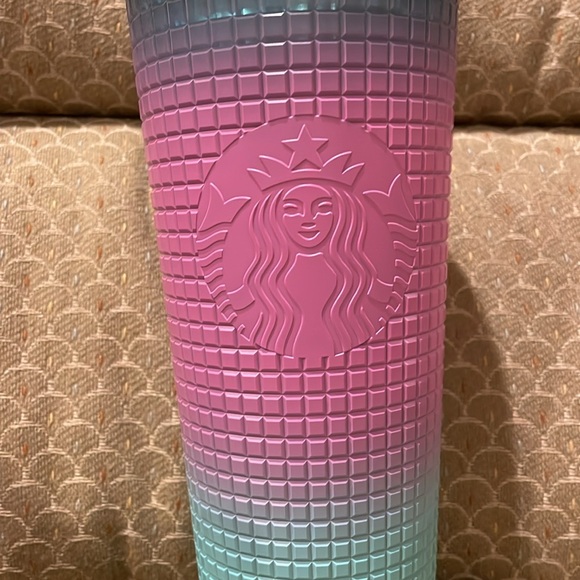 NWT Starbucks Valentines Gradient tumbler - Picture 2 of 6